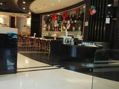 -必胜客(漕宝路店)