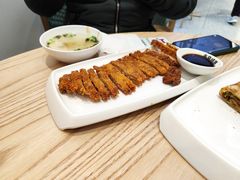 招牌炸猪排-弄堂咪道-饭香·面香·馄饨香(汇锦广场店)