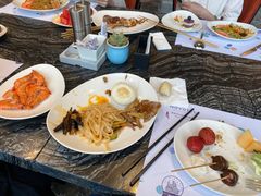 -西安君富酒店(大明宫龙首原地铁站店)