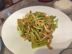 -闫府私房菜·百年鲁菜(恒隆店)