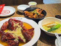 -叶派龙虾•招牌香辣蟹·海鲜(中海国际店)