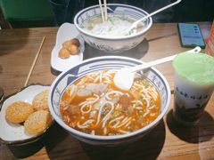 -鑫花溪牛肉米粉(景德路店)