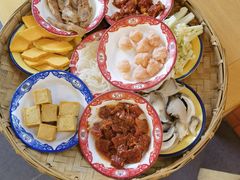 -煮小篓盘盘麻辣烫(广都店)