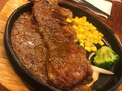 -玛格萝妮比萨屋(四平店)
