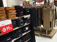 -优衣库(北京万柳华联购物中心店)