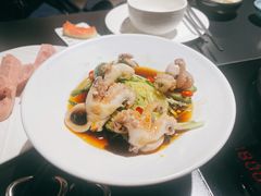 -鲜入唯煮·港式海鲜牛肉火锅(金宝街店)
