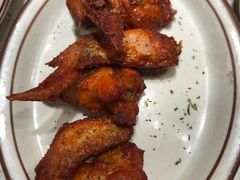 蜜汁迷迭香烤鸡翅-CRAZYONES西班牙海鲜饭(上海美罗城店)