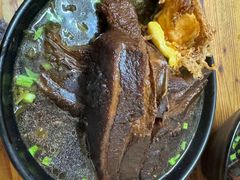 -小龙大肉面馆