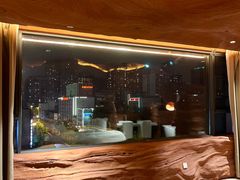 -幸栖洞穴设计酒店(成都春熙路店)