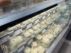 -白玉兰食品(中山公园龙之梦店)