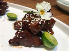 蜜汁焗小排-弄堂里·寻味杭州(湖滨银泰in77C区店)