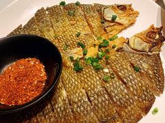 -肥肥虾庄·金牌油焖大虾(首义路店)