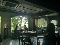 -穹六人间 people 6(岳阳路店)