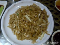 -老广酒楼(樱花店)
