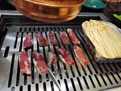 -臻牛烤肉
