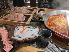 -湊湊火锅·茶憩(郑州绿地新都会店)