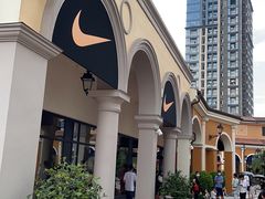 -佛罗伦萨小镇广佛名品奥特莱斯(疏港路店)