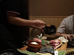 -山川小町·极番烧肉(新地假日广场店)