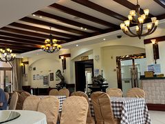 -起士林西餐厅(东经路店)