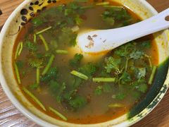 -黄阿姨锅贴大王(万航渡路店)