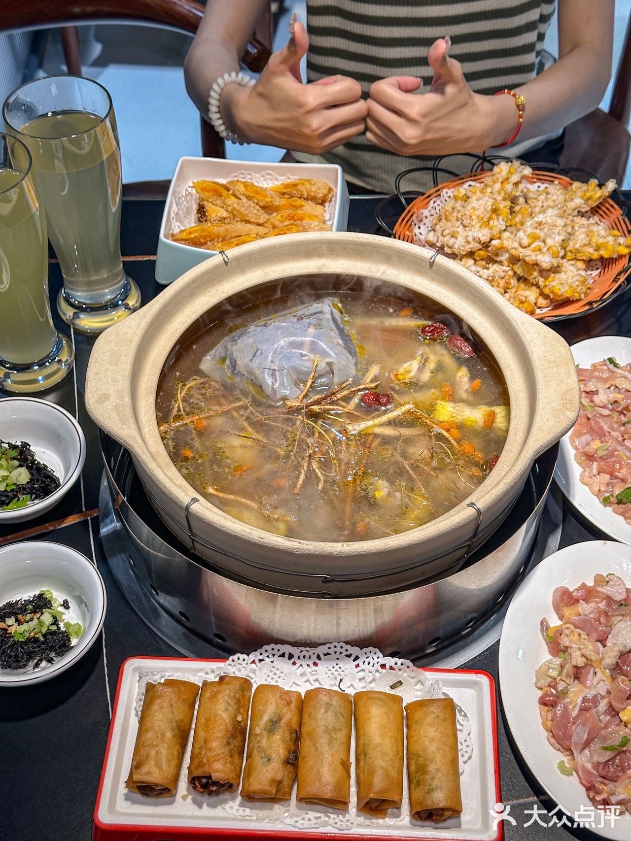 都是好传统又地道的潮汕美食… 这居然在一家店