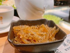 -湊湊火锅·茶憩(杭州湖滨银泰in77店)