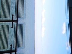 -上海滴水湖皇冠假日酒店