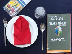 餐具摆设-Neary Khmer Restaurant