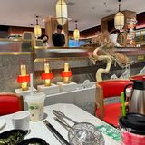 今天火锅吃撑了，超满足