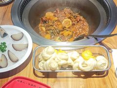 -山里屯铁锅炖·东北菜(康桥店)