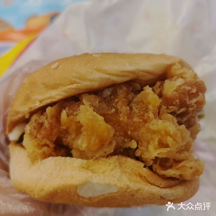 享哆味周三汉堡日好吃不贵