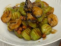 -品海楼·大连海胆锅贴馆(东港店)