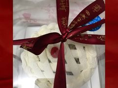 -红宝石·鲜奶小方·海派西点房(金杨店)