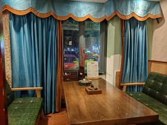 -洪迈足道(四公里店)