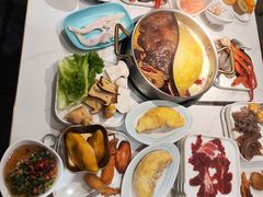 -深海聚汇·牛榴宴·自助料理(江宁万达店)