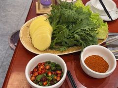 -菌之家·专业纯野生菌火锅·特色炒菌