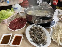 -华威达牛庄(黄埔大道西店)