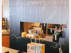 -星巴克(迪士尼小镇店)