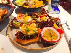罗勒酱杂菌班尼迪蛋-BE BRIGHT KITCHEN(正佳广场店)