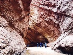 -天山神秘大峡谷