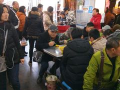 等位区-包顺兴面馆(长乐路店)