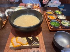 -银米·云南传统过桥米线(双廊黑金冠店)