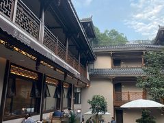 -华冠悠岚·庭院餐厅(青城后山店)