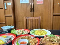 -Kat's Kitchen