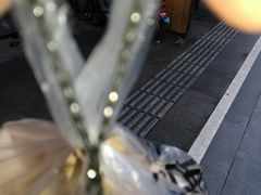 本人手拿蛋糕-吴山烤禽 (吴山路店)