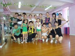 童鞋们2-雅米拉艺术中心(少儿舞蹈培训)