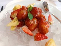 冰镇菠萝咕咾肉-泰悦一品·粤菜·烤鸭·茶点(金融街店)