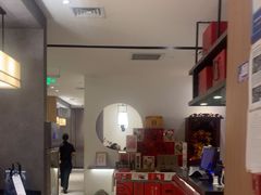 -闫府私房菜·老字号(恒隆店)