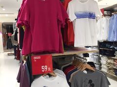 -优衣库(上海金桥国际商业广场店)