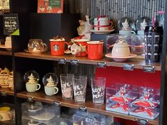 -星巴克臻选(青岛麦凯乐分店)